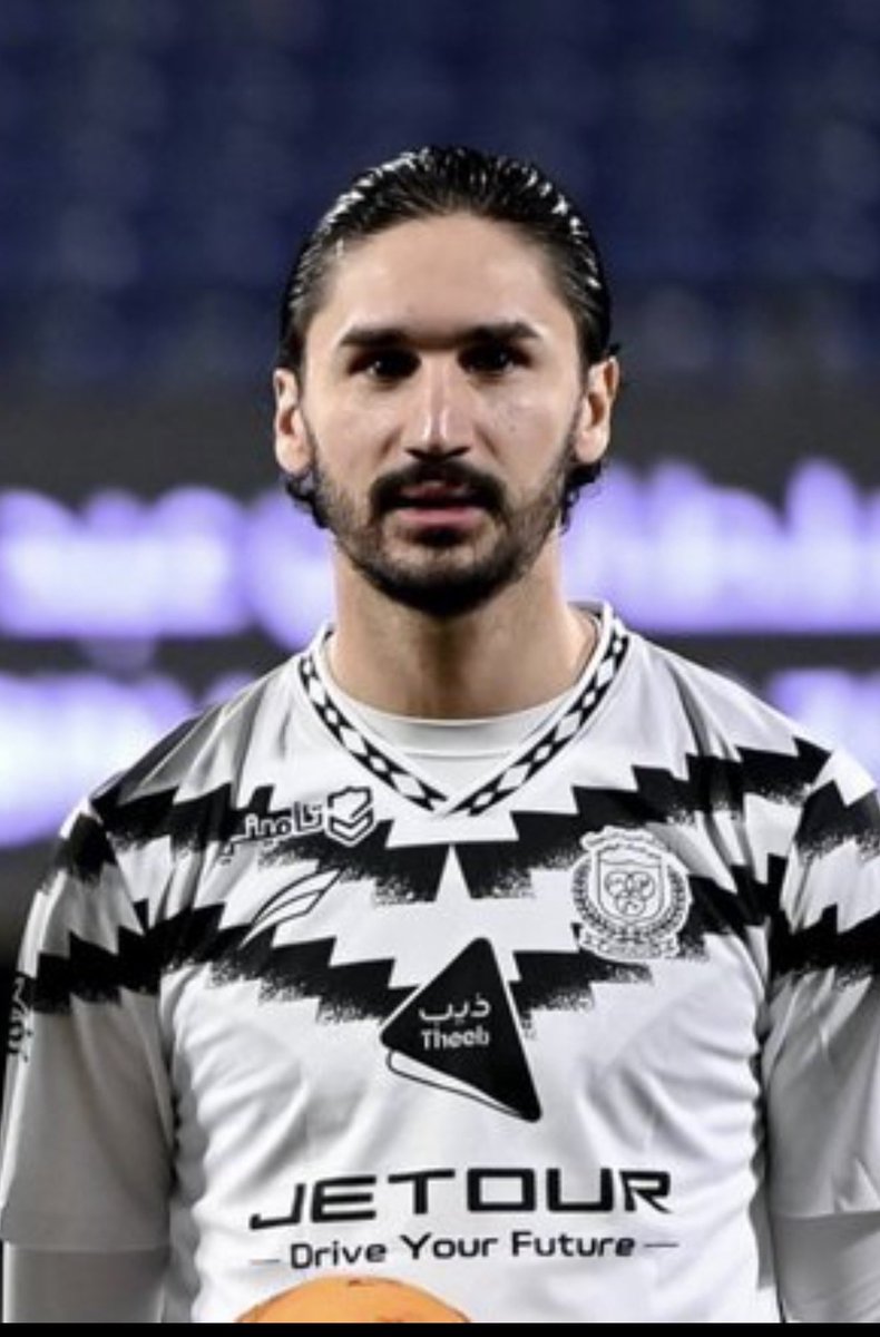 #دوري_أبطال_الخليج_للأندية
#الشباب_الريان
ياسين عدلي اذا في يومه باذن الله البطولة قريبة من الشباب
