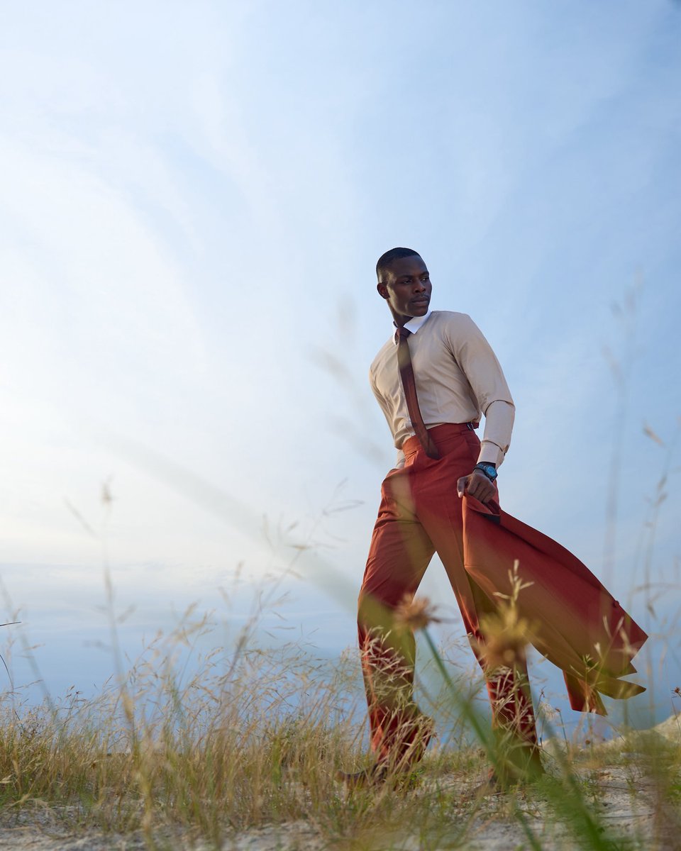 AMA_Lagos's tweet photo. evening settings and fashioned from premium cashmereto offer comfort and a distinctive presence.

Each ensemble is complemented with the AMA Xclusive Tie and AMA Xclusive Lapel Pin.

#trunkofdreams #amalagos #fashion #bespoke #suit https://t.co/bkgZ4wIBEc