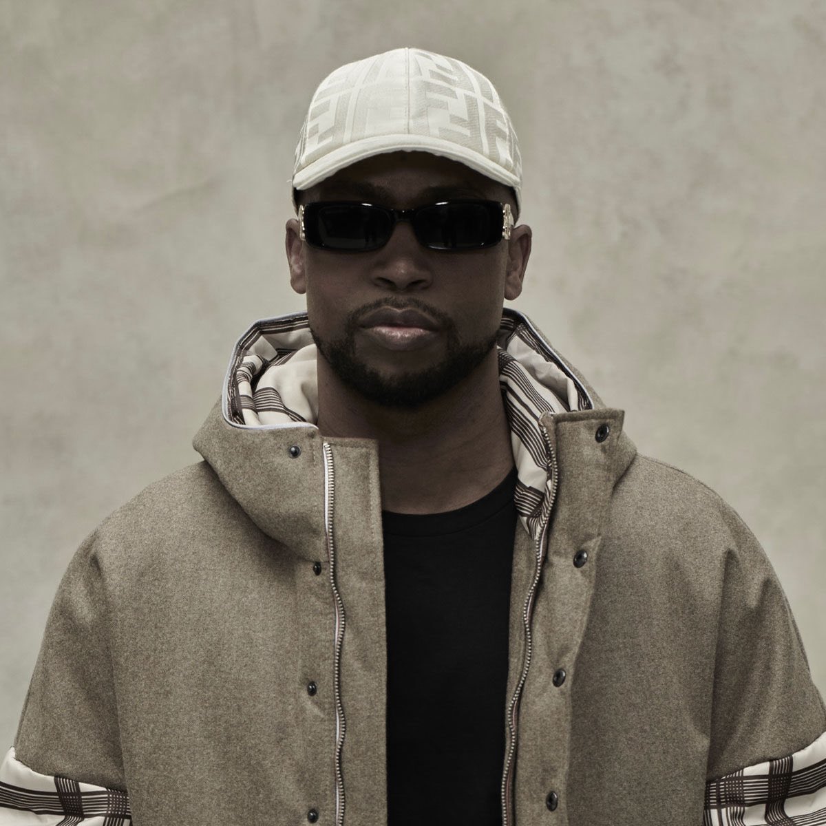 RapFrActus's tweet photo. 🚨ROHFF x KARIM BENZEMA seront en live à 21h sur Instagram 

Écoute du nouveau titre de ROHFF + discussion avec Benzema https://t.co/SvdXaFqOZq