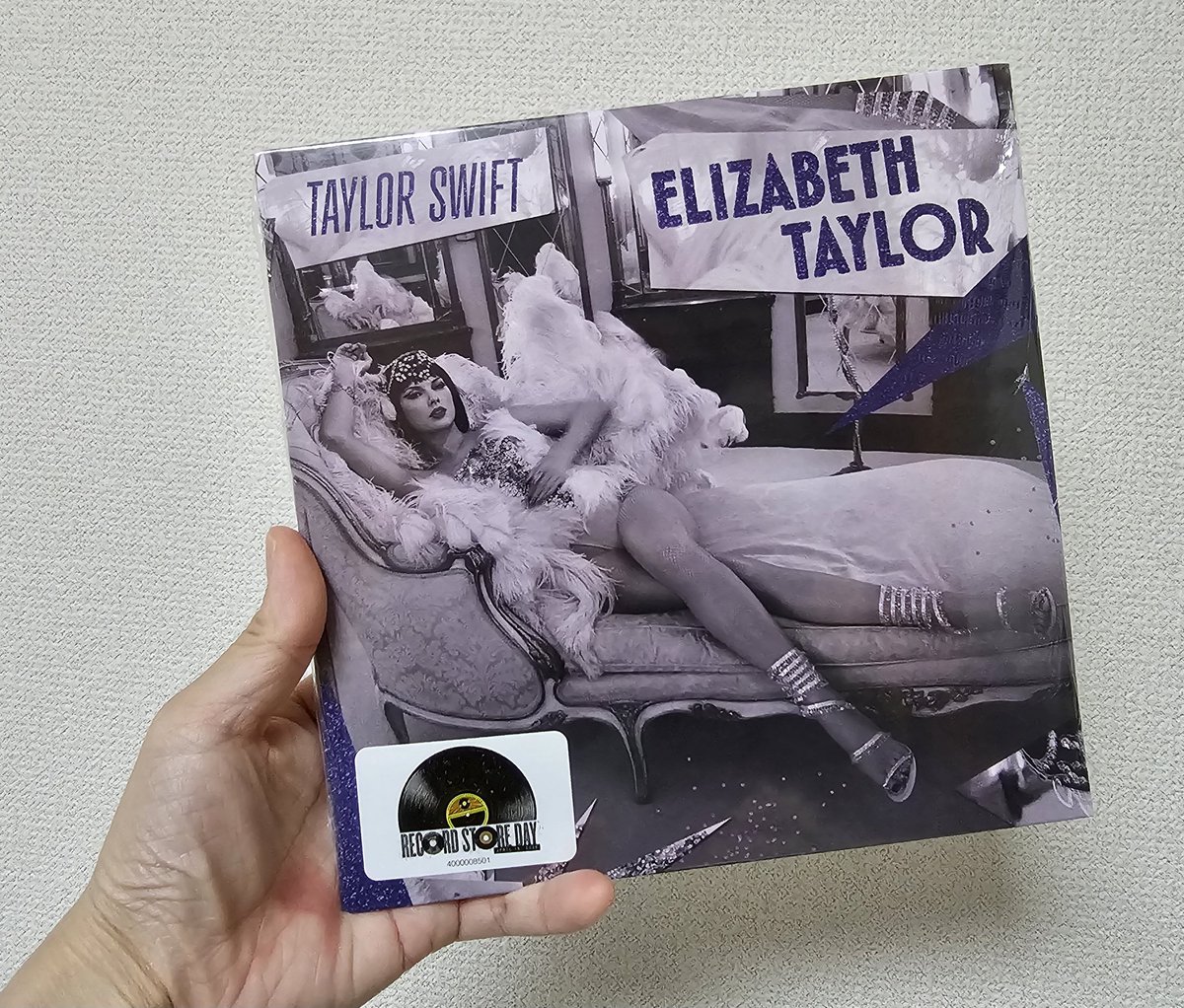 Shihomi. //Never met Taylor// tweet media