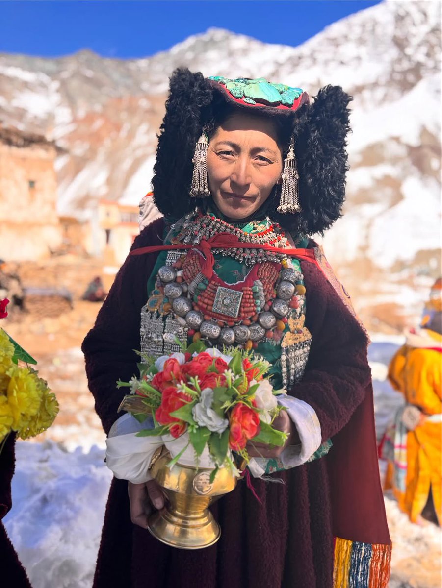 ཞང་ཞུང་པ། tweet media