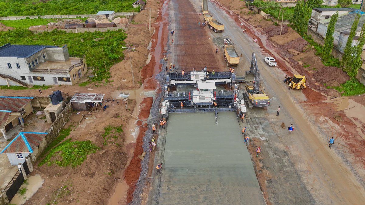 Man of Letters. tweet media