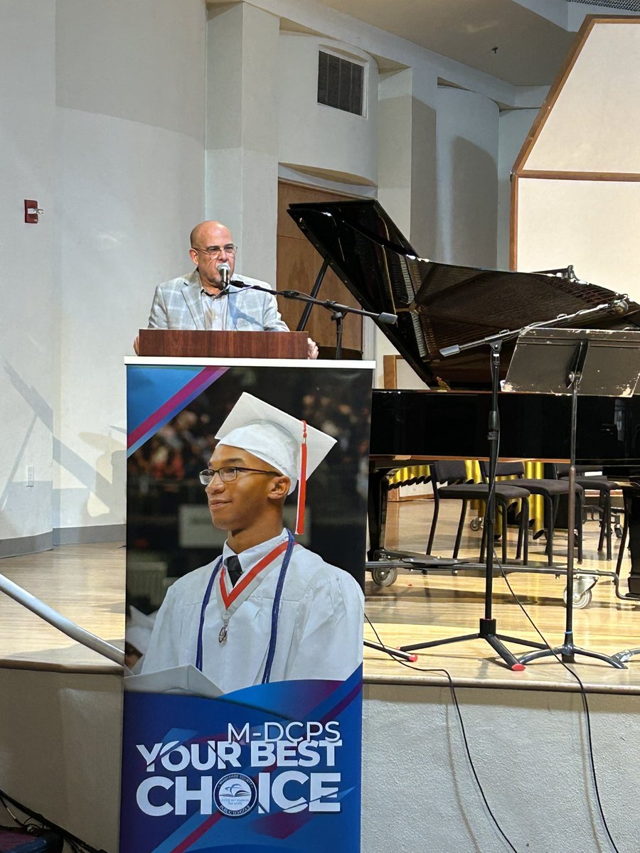 MDCPSSTEAM's tweet photo. Thank you @FIUMusic for hosting the @SuptDotres Honors Music Festivals. Arts in our schools. #YourBestChoiceMDCPS https://t.co/jXNWLOfsbb