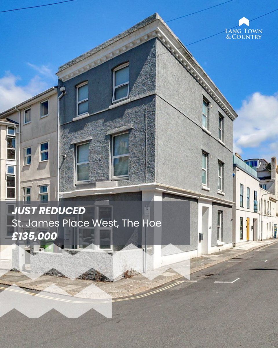 Lang Town & Country tweet media