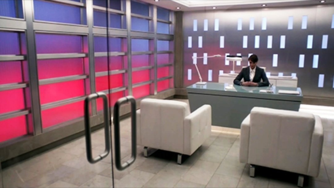 the most insane thing about supernatural gotta be that when dean was on his knees telling brainwashed cas how much he  l̶o̶v̶e̶s̶  needs him, the walls in heaven turned bisexual