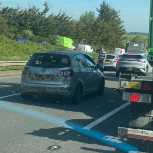 truckerworld's tweet image. #M5 #Crash congestion drivers getting out of cars in nine miles of jams
🔗 somersetlive.co.uk/news/local-new…
 ht ...