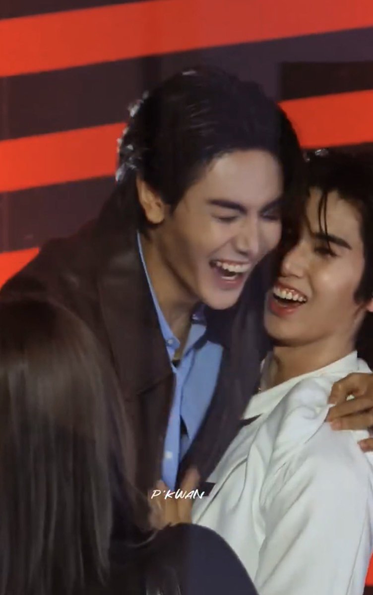 always so happy when they’re together 🤏🏻

JOONGDUNK X OPPO FINDX9
#OPPOFindX9UltraTHxJoongDunk