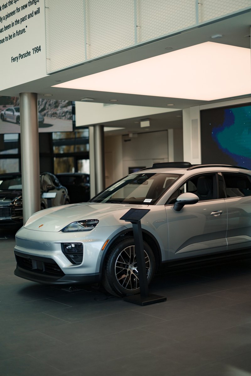 Porsche North Scottsdale tweet media