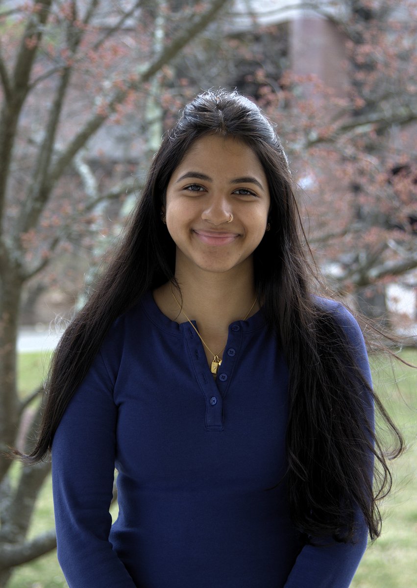 SUNY_Orange's tweet image. Devshi Saxena Accepts NHRC "Student of the Year" Award 🎖️

Congrats Devshi, we're #SOproud of you!

Read Devshi's story here: ow.ly/OXEY50YOAvM