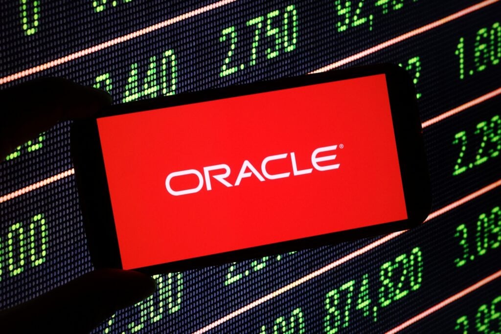 lopezunwired's tweet image. Oracle's AI Power Play: $550 Billion Backlog Defies Today's Tech Slump dlvr.it/TSBShr #Oracle #Finance #FinancialMarkets #CapitalMarkets