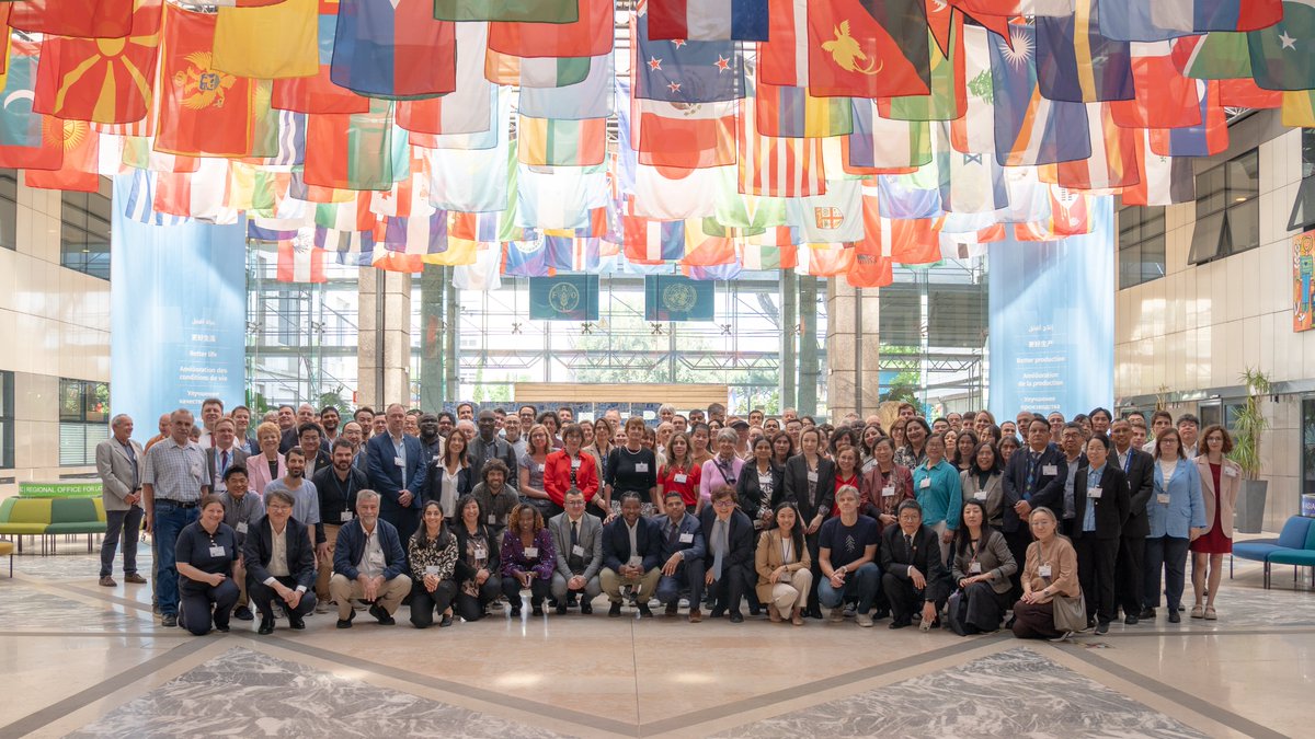 FAOclimate's tweet image. This week, @FAO was proud to host the Third Lead Author Meeting (LAM3) for the 2027 @IPCC_CH  Methodology Report on National #GHG Inventories for Short‑lived Climate Forcers (SLCFs). 

FAO Deputy Director, Piedad Martin, delivered the welcoming remarks.

#ClimateAction