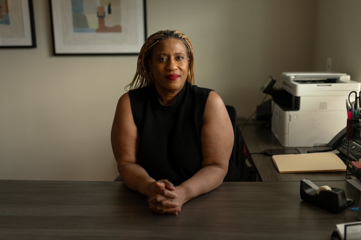 signalcleveland's tweet photo. BLACK 👏🏾 WOMEN 👏🏾  Sheila Wright and Angela Thi Bennett of Frontline Development Group measure their success by how many underrepresented groups they can include on their projects. https://t.co/BL5MreAJTF https://t.co/tO2Mcxy0WR