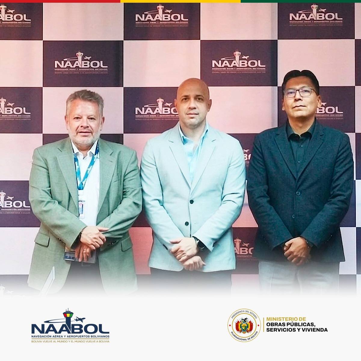 El Director General Ejecutivo de #NAABOL, Cap. Jaime Machicao Roca y Directores, sostuvo una reunión con representantes de <a href="/Fonplata/">FONPLATA 🇦🇷🇧🇴🇧🇷🇵🇾🇺🇾</a> (Banco de Desarrollo), en la que se abordaron oportunidades de cooperación técnica orientada a fortalecer el desarrollo aeroportuario en el país.