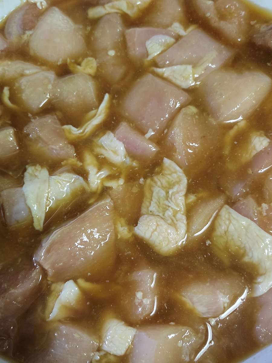 kaguchee's tweet image. x.com/i/status/20471…
ばんかぐー😊
チャーシュー煮汁を使って、唐揚げ😍✨
旨味たっぷり吸わせてみた🤩w
醤油をプラス☝️
#唐揚げ
#gamer
#cooking
#料理記録 
#料理好きな人とつながりたい 
#晩酌
#おうちごはん