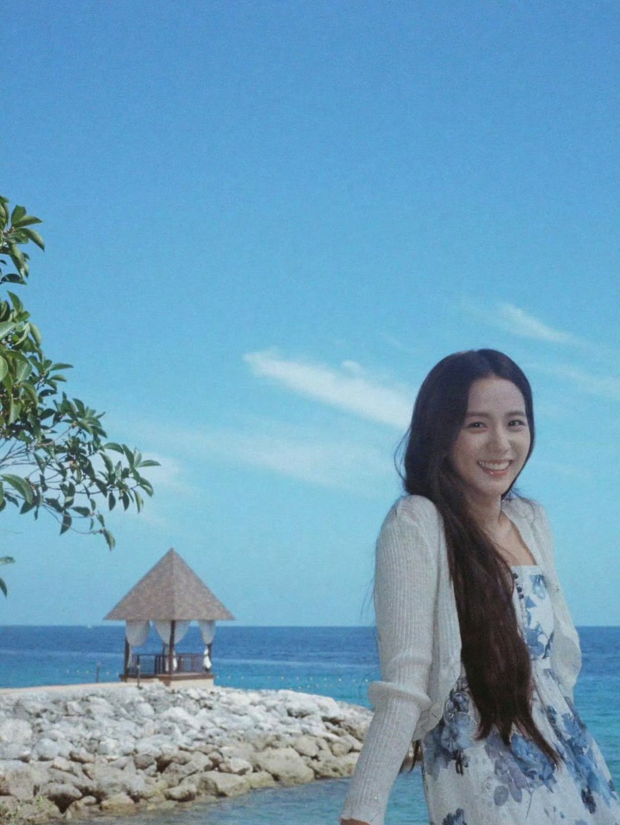 spocloudlessfa's tweet photo. Future is yours Jisoo
Waiting for your next drama / movie!!

ACTRESS JISOO AT CANNESERIES
#JISOOMadameFigaroRisingStar https://t.co/BSKmvnQdAo