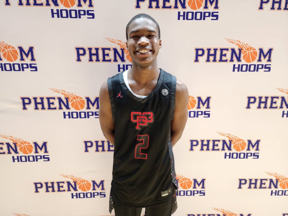Phenom_Hoops's tweet image. Heart Over Height: JR Adams

READ ||: phenomhoopreport.com/heart-over-hei… #PhenomHoops