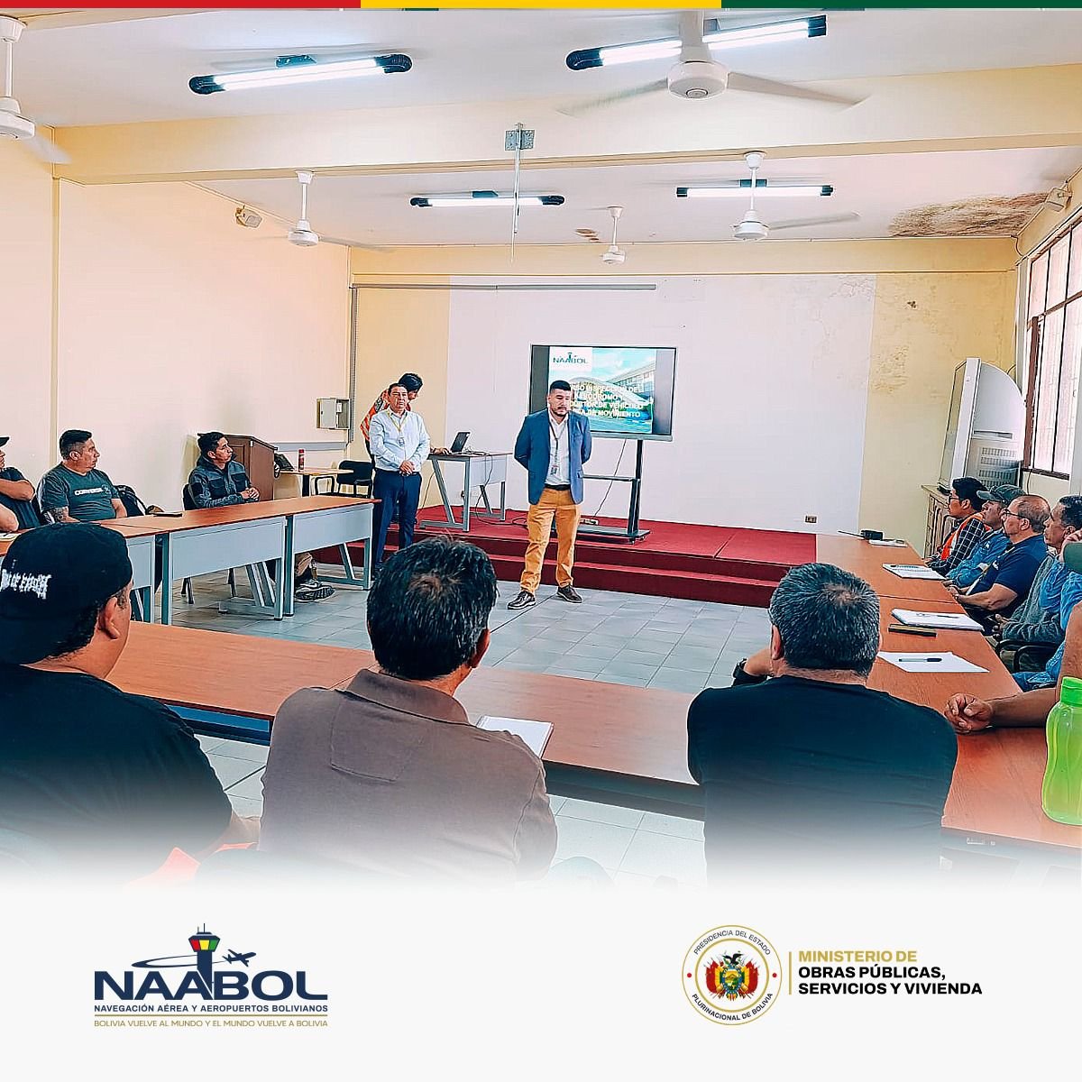 Personal Técnico del Aeropuerto Internacional Jorge Wilstermann de #Cochabamba, se capacitó  en el  Curso de Inspección de Aeródromo y Conductor de Vehículo en el Área de Movimiento, con el objetivo de garantizar y mantener un nivel de vigilancia adecuado. 
#NAABOL
