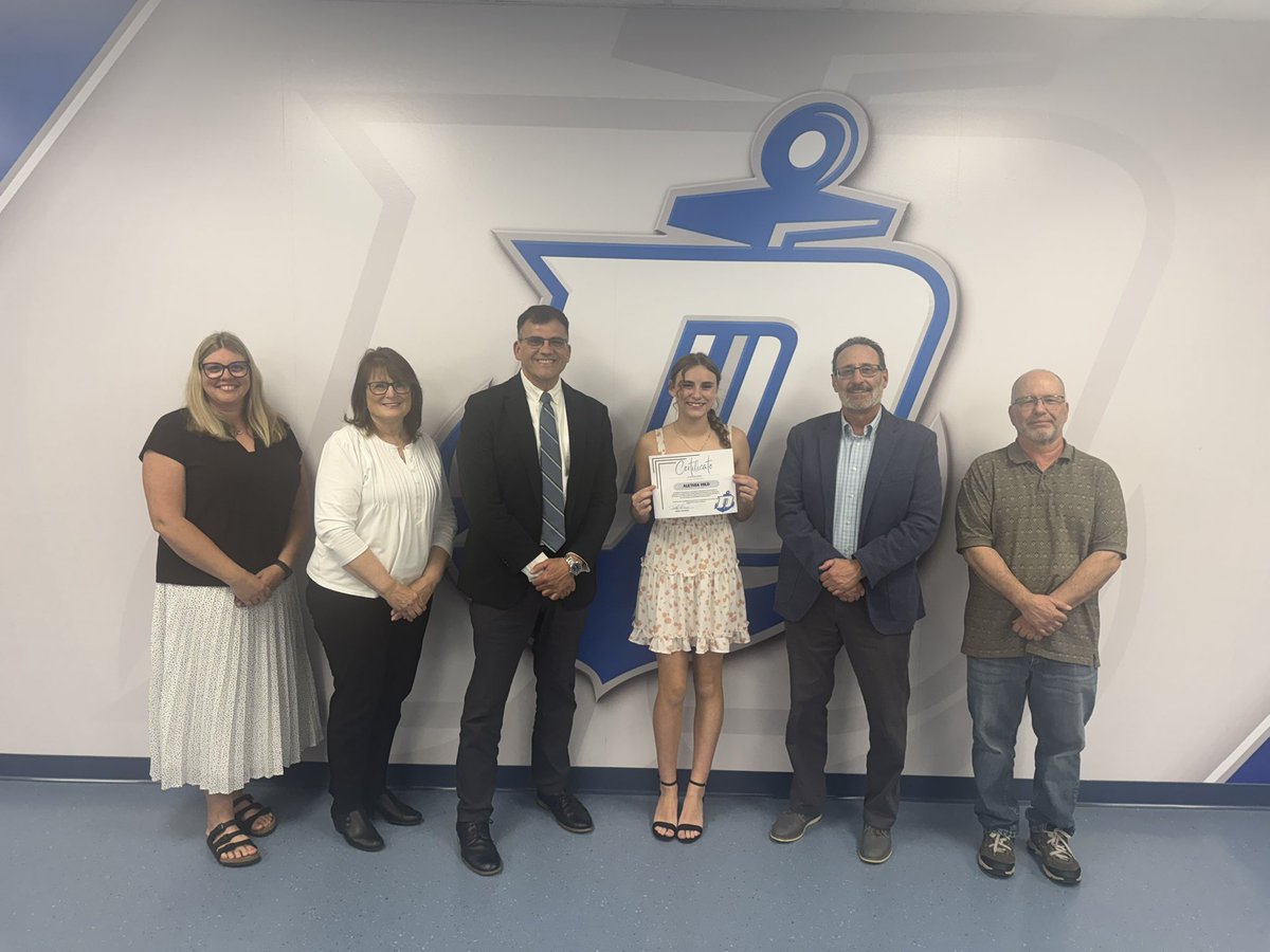 CariBuehler's tweet image. So proud to recognize our incredible students at Wednesday night’s Board of Education meeting! 👏 From academic competitions to performances, their hard work, talent, and commitment to excellence continue to shine. ⚓️💙#excellence