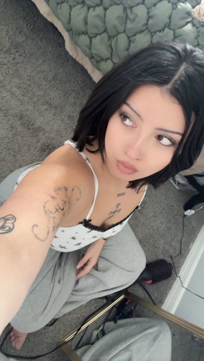 arie . ݁₊ ⊹ . tweet media