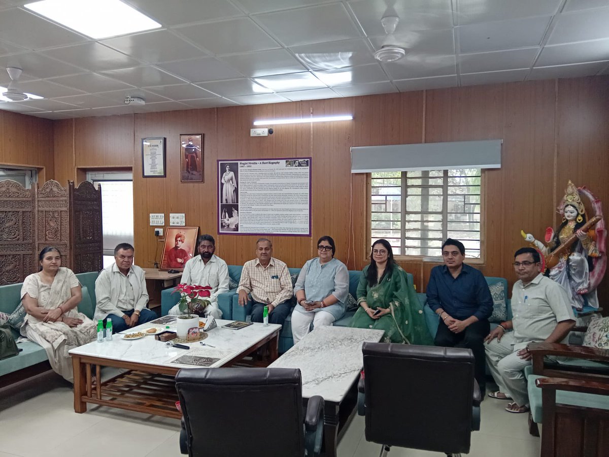 Bhagini Nivedita College tweet media