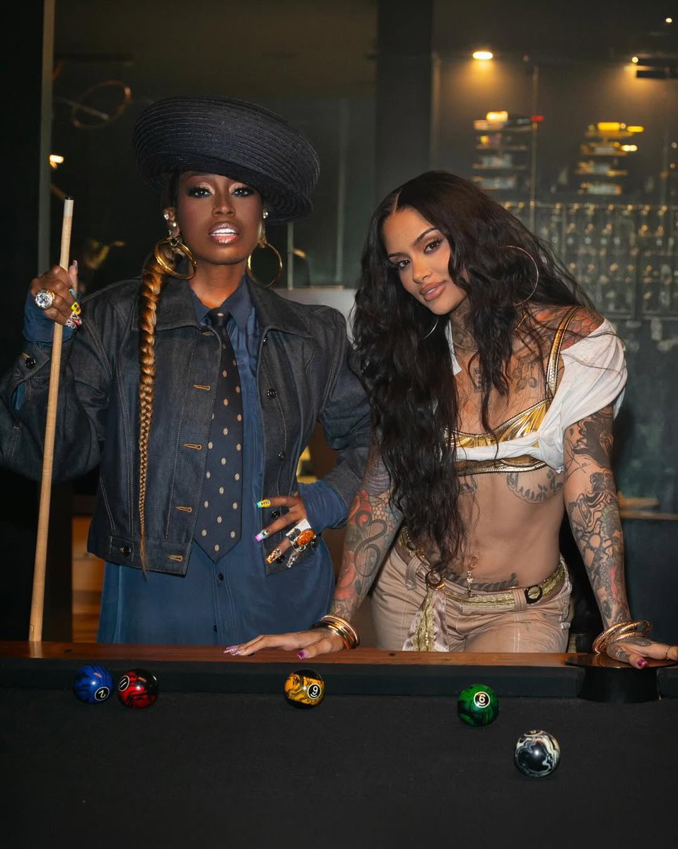 Chrissy Elliott tweet media