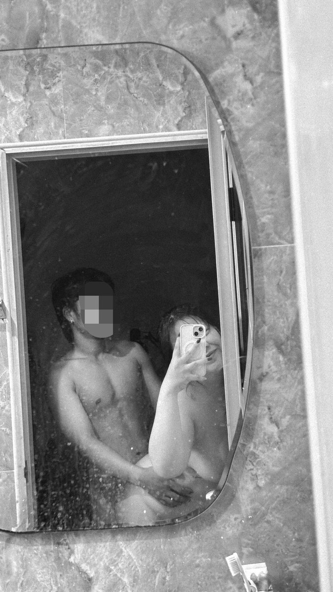 ชมพู่อีกละ tweet media