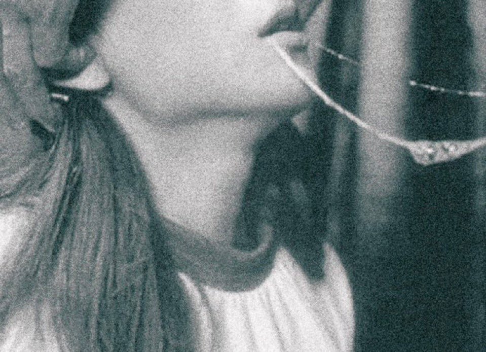 Olivia R tweet media