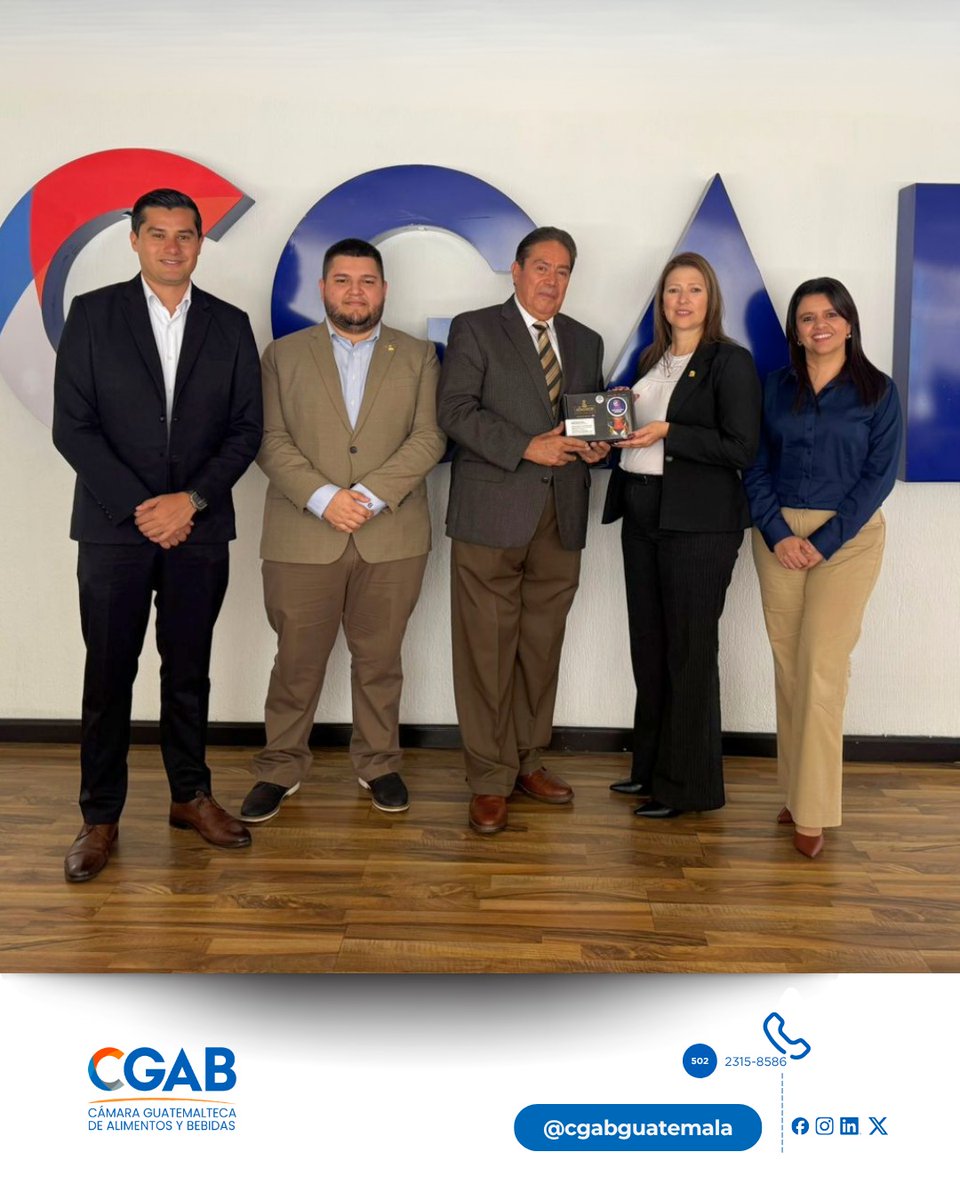 cgab2018's tweet photo. La integración regional se construye con acción.

Recibimos a CRECEX en la Cámara Guatemalteca de Alimentos y Bebidas para fortalecer oportunidades comerciales en alimentos y bebidas entre Guatemala y Costa Rica.

#CGAB #IndustriaAlimentaria  @CRECEX_cr https://t.co/5Y7ecPx72B