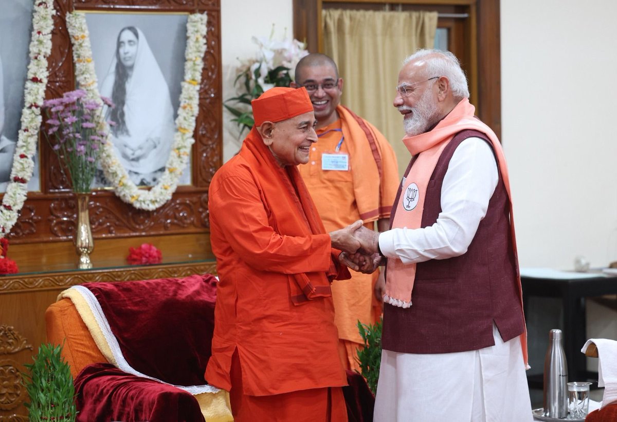 Narendra Modi tweet media