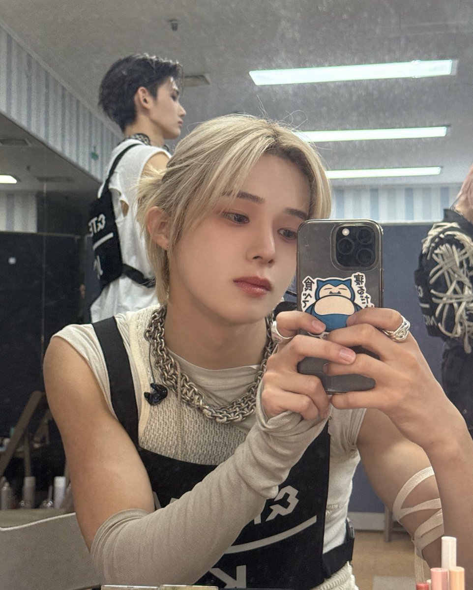 사해 tweet media