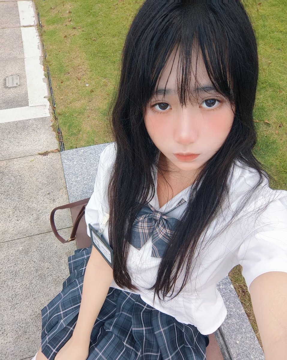 小洛 tweet media