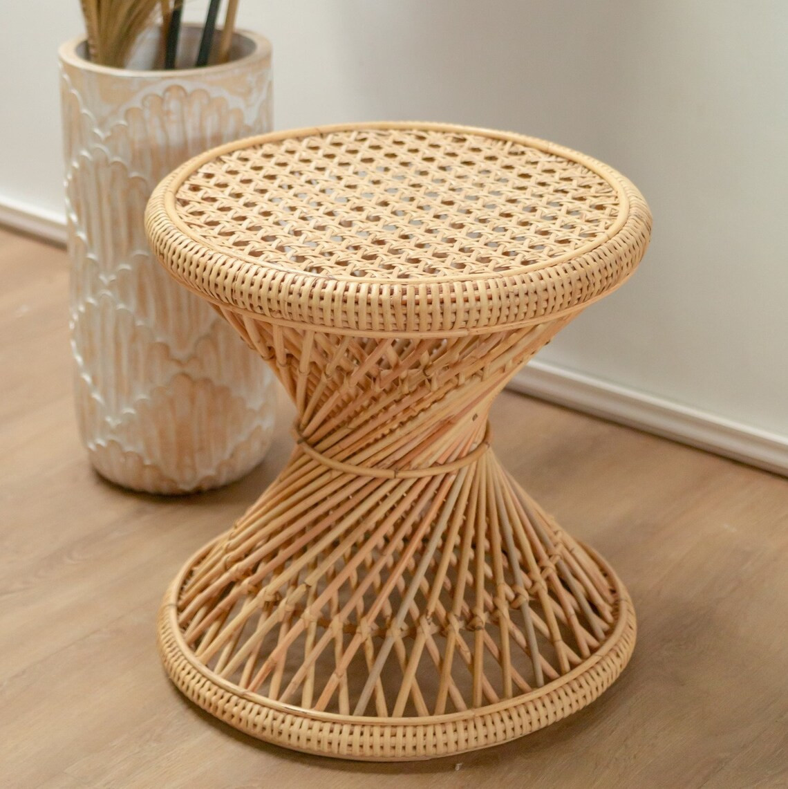 Daniel_BaoMinh's tweet image. Add a touch of natural elegance with this handcrafted rattan stool, featuring a unique woven design and airy silhouette. Perfect as a rattan side table, boho decor piece, or minimalist accent for modern living spaces.

WhatsApp: +84 936 772 770

#rattan #stool #furniture #decor