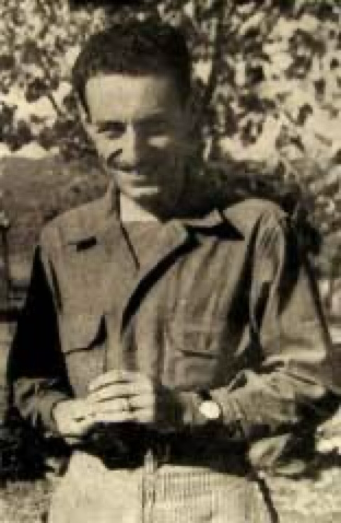 ANPIRomaPosti's tweet photo. Veterano di #ElAlamein #GiacomoChilesotti dopo l'#Armistizio costituì la Brg. "Mazzini" e, successivamente, altre 4 brigate che con la "Mazzini" formarono la Div. "Ortigara".Arrestato da un reparto nazista in ritirata, venne fucilato #28aprile 1945 a #Sandrigo (#Vicenza). https://t.co/AEyFhq0mD0