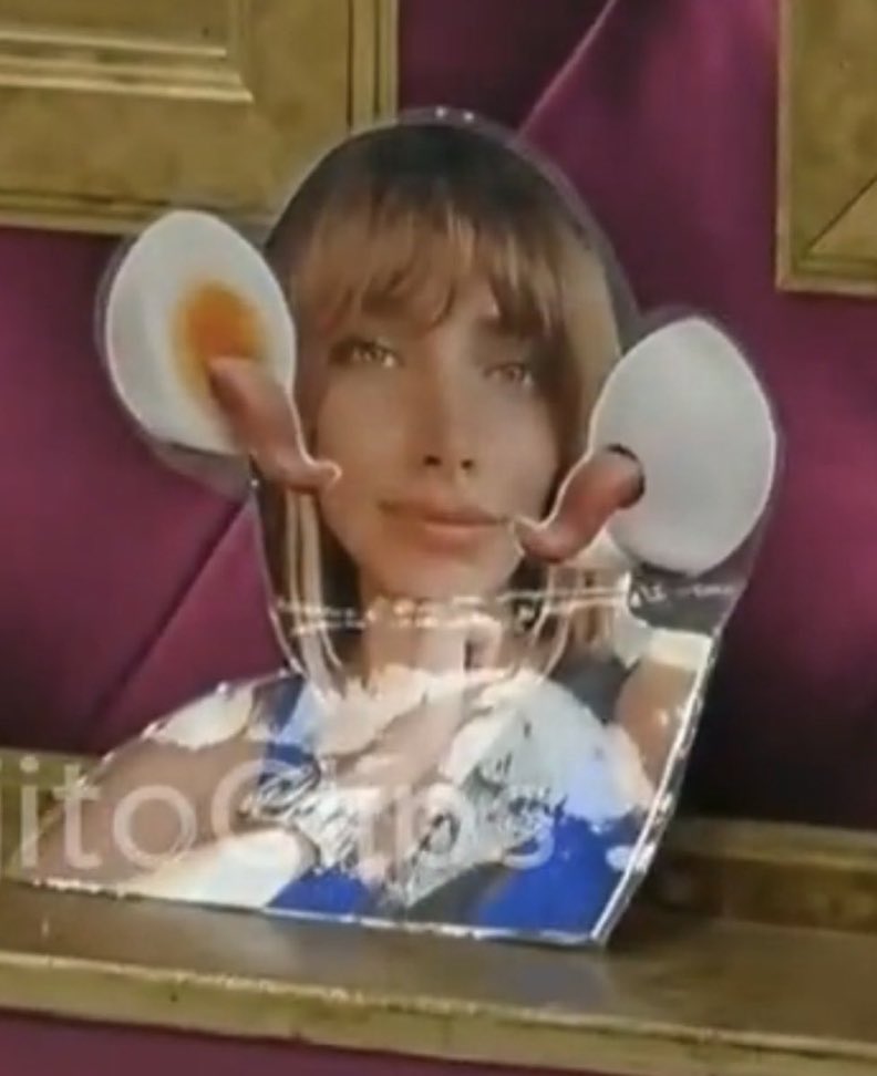 La foto de sol 😭

ME CHUPA UN HUEVO 

#GranHermano