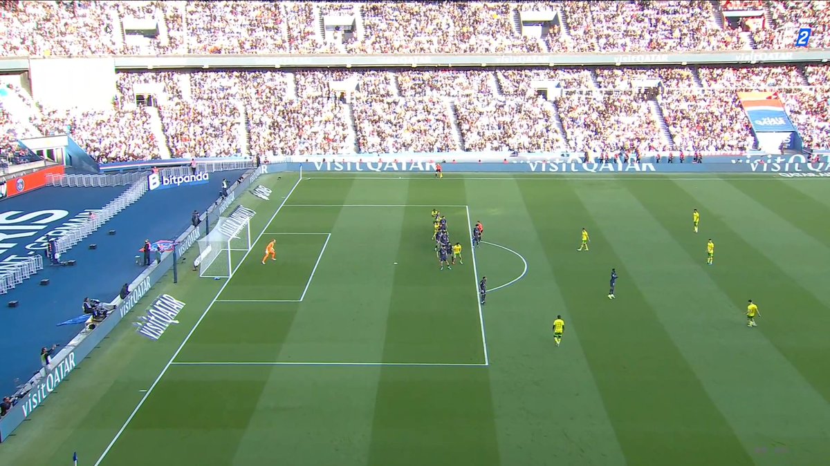 Check VAR Ligue 1 tweet media