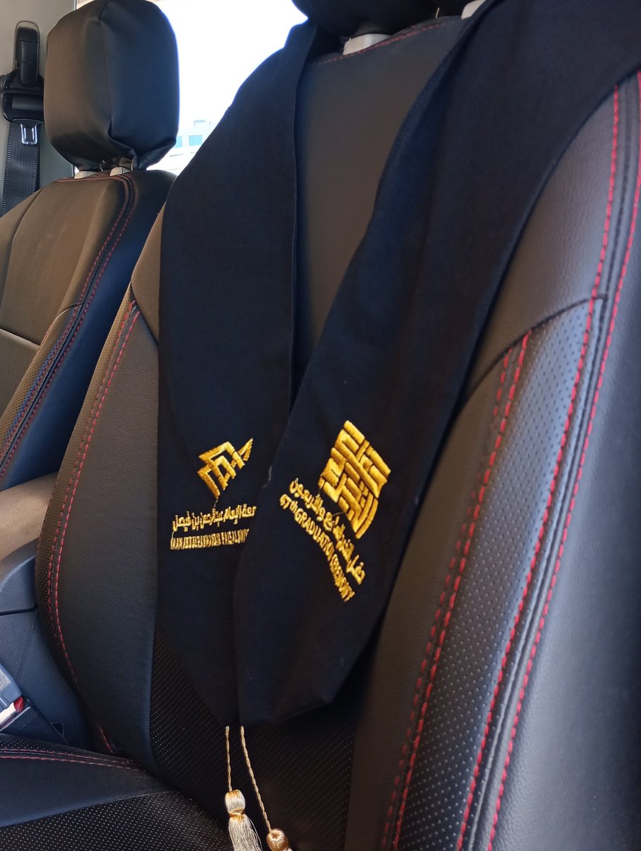 نيُوتن و أحيانًا شوق .. tweet media