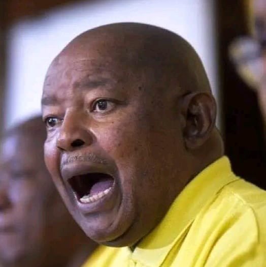 zeusblxck tweet media