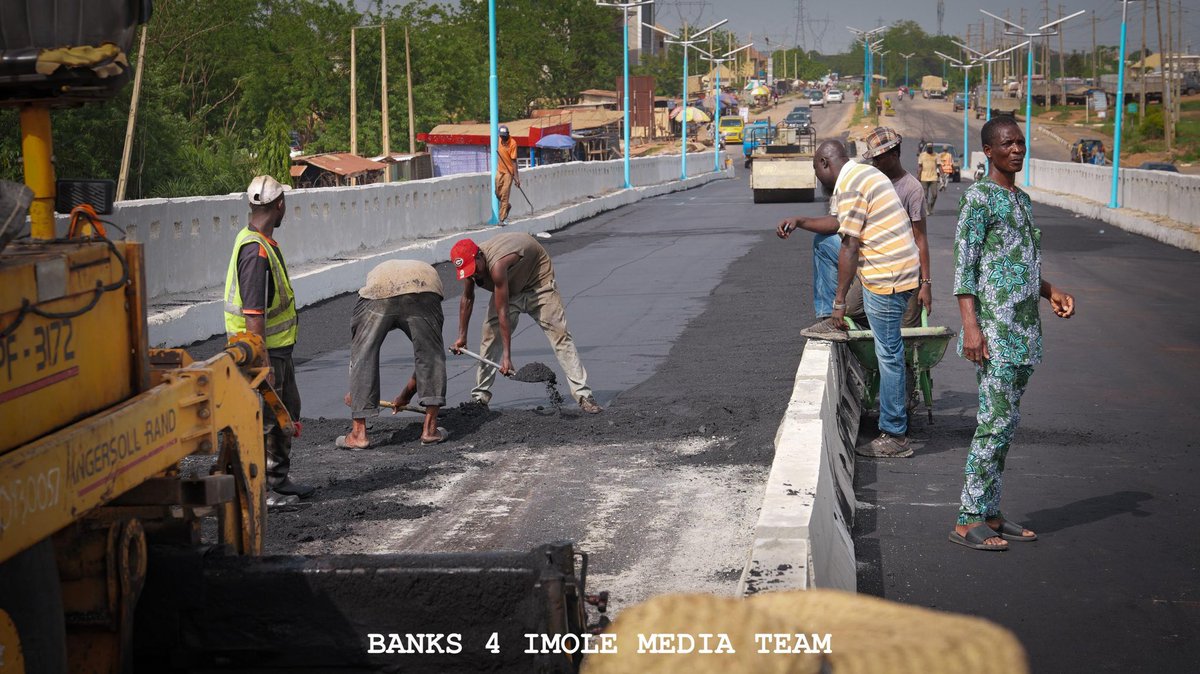 Banks Omisore tweet media