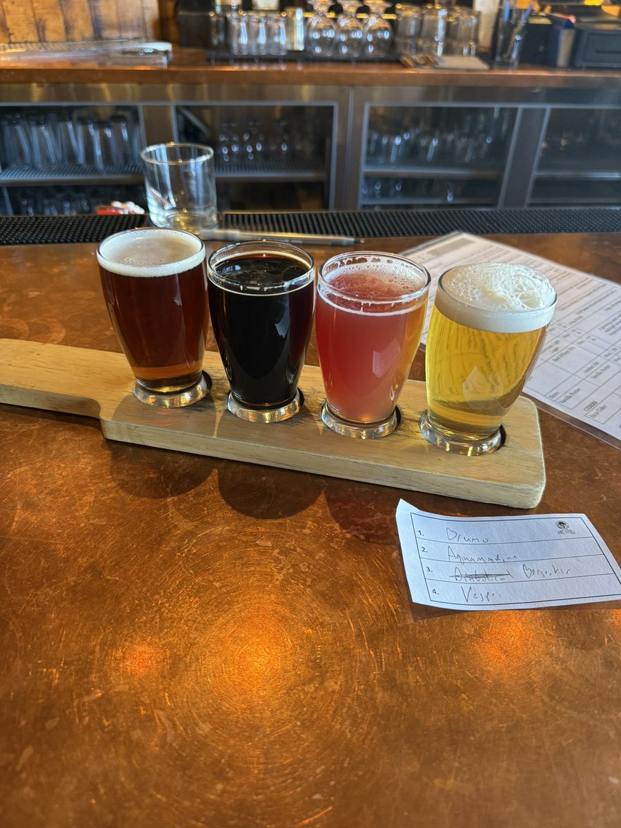 BeerAdviser's tweet image. 🕰️ Throwback Brewery Adventure — @jollypumpkin (Detroit location, closed 3/31/2026)🪦

Brumo 3.342 • Vesper 3.672 • BBA Berserker 3.918 • Aquamarine Dream 3.944

Overall: 3.719 / 5.0
What closed taproom do you still miss?
One sip, you get the picture.

#craftbeer #detroitbeer