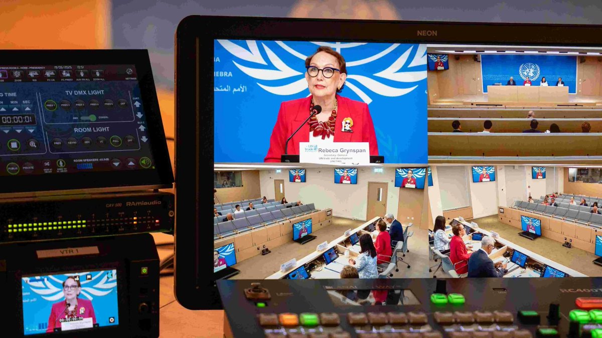 LaPrensa.cr tweet media