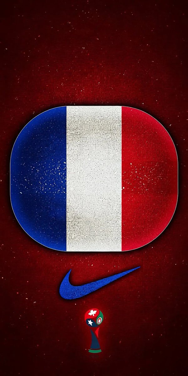 Pulaxki's tweet image. France 🇫🇷