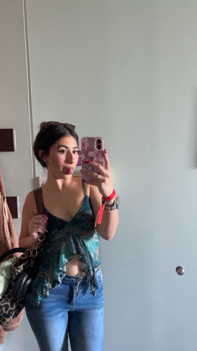 𝐹𝒾𝒶༯ tweet media