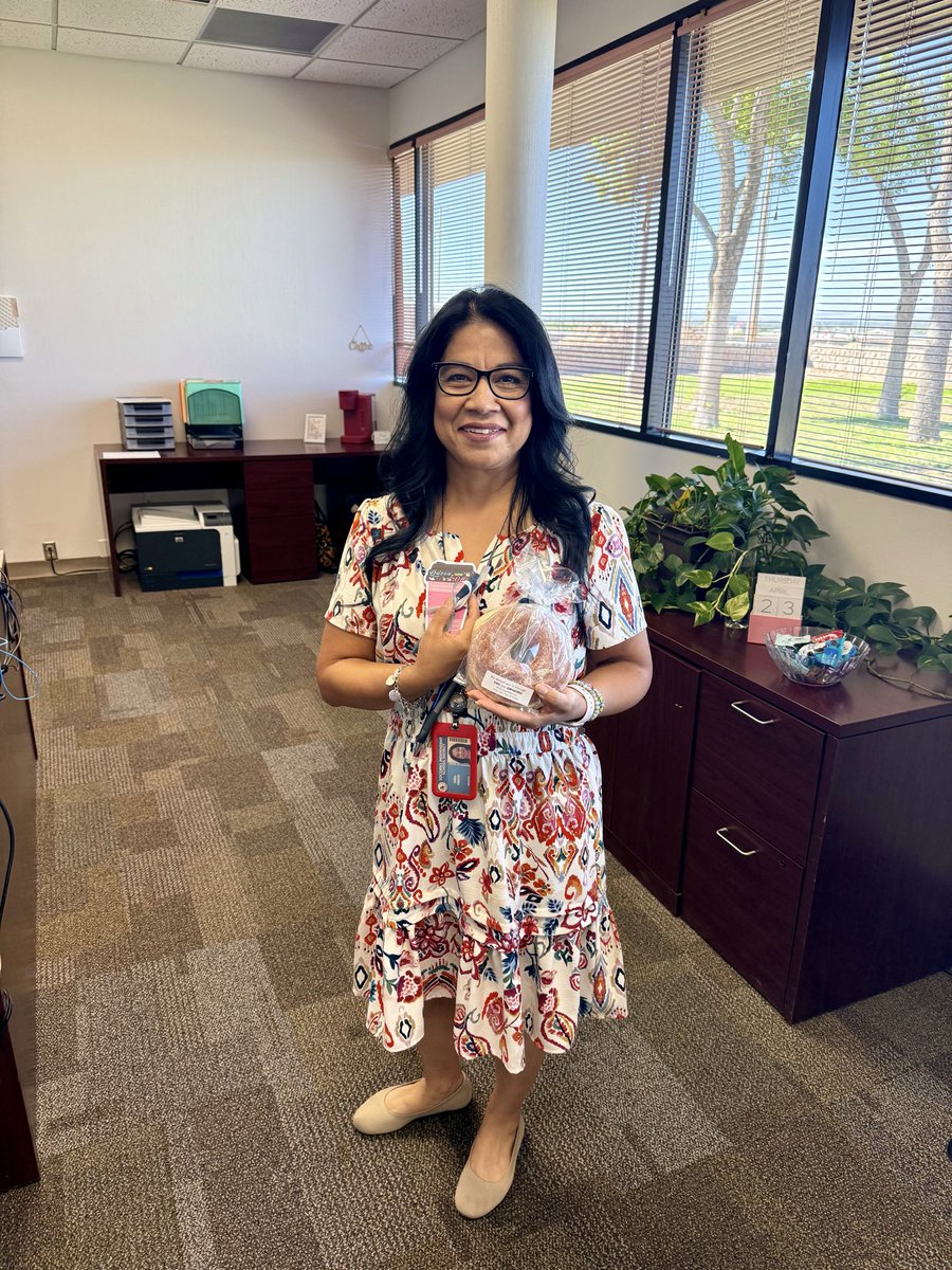 MTapia_CI's tweet photo. Our Ed Center Administrative Specialists are the best & we โdonutโ function without them! #TeamSISD #SPEDStrong #ALLIN https://t.co/r94w48S54X