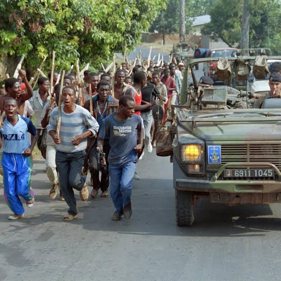 Smith07350812's tweet image. @BelgiumMFA Behind weapon stockpile in #Burundi in their plan to attack #Rwanda! @BBCBreaking @BBCWorld @France24_en @cnnbrk @cnni @ABC @ANCALERTS @AJEnglish