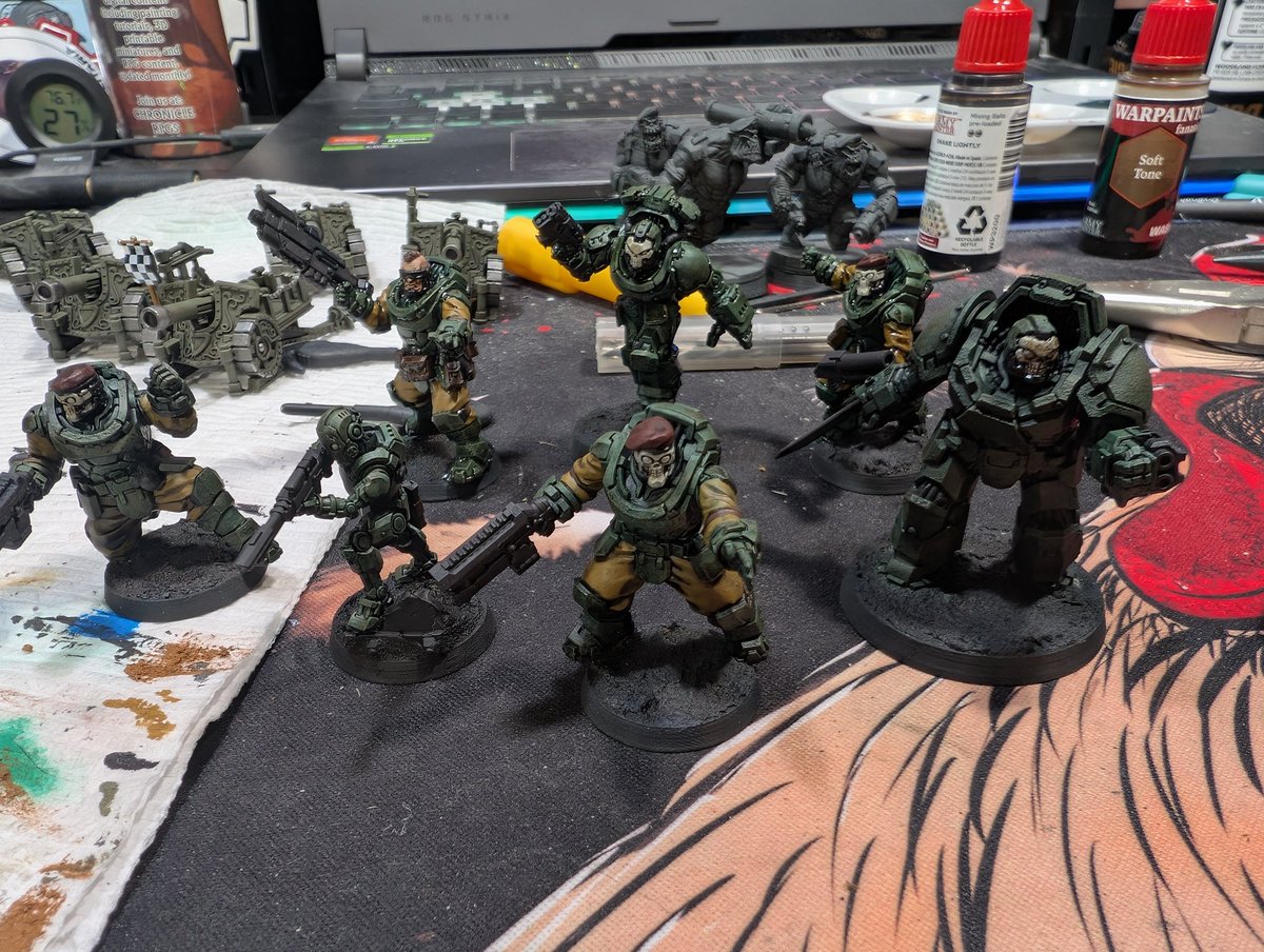 EFMinis's tweet photo. Working on a Horizon Wars Zero Dark team.  Models are from Puppetswar https://t.co/nst1LDCWUS