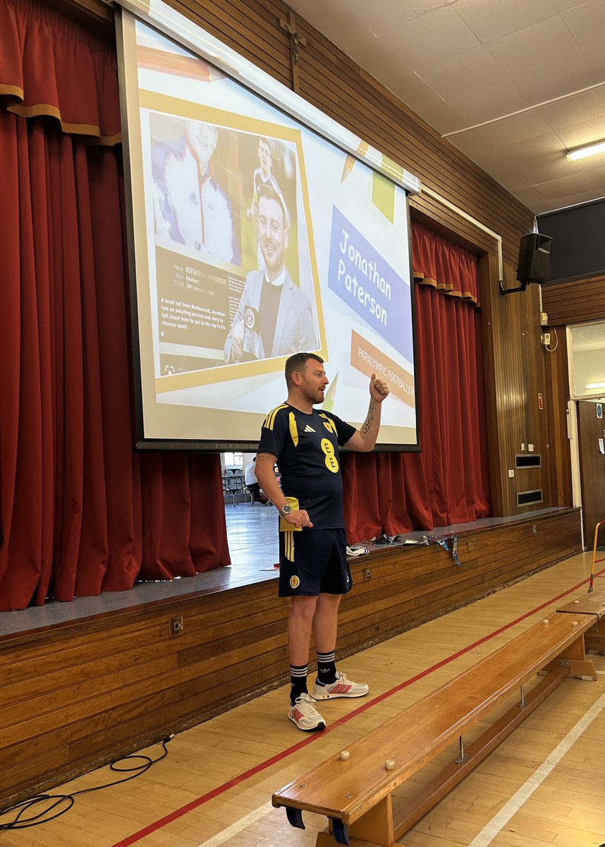 StMarksIrvine's tweet image. What a brilliant afternoon with Jonathan Paterson. Such an inspiration to never let anything hold you back! We have definitely learned a lot today. Thank you. ❤️💛❤️@greatathletesuk #footballchamp #inspiring #dreambig