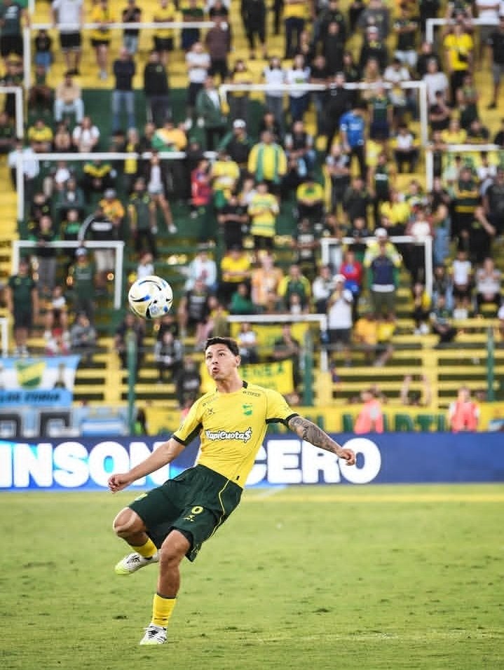 AguSuarezDyJ's tweet photo. TITULAR 💪🔰
#DefensayJusticia
#SoloDefensa https://t.co/YHQz3WUy4F