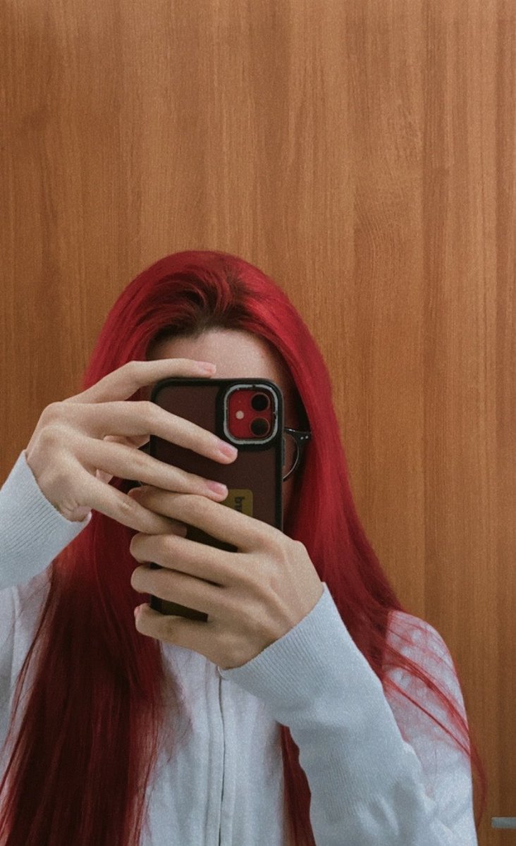 Babii 🐉 tweet media