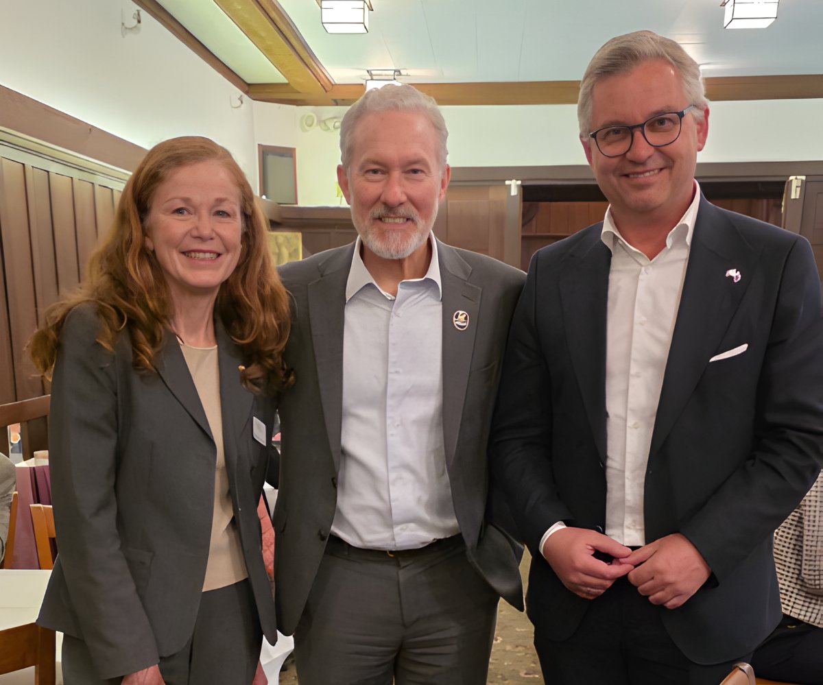 SutardjaCenter's tweet image. SCET recently co-hosted a talk at @ihouseberkeley welcoming H.E. Magnus Brunner, European Commissioner for Internal Affairs and Migration.The event brought together leaders from #ucberkeley, #Austria, and the #EU for a timely conversation on global engagement.

@magnusbrunner