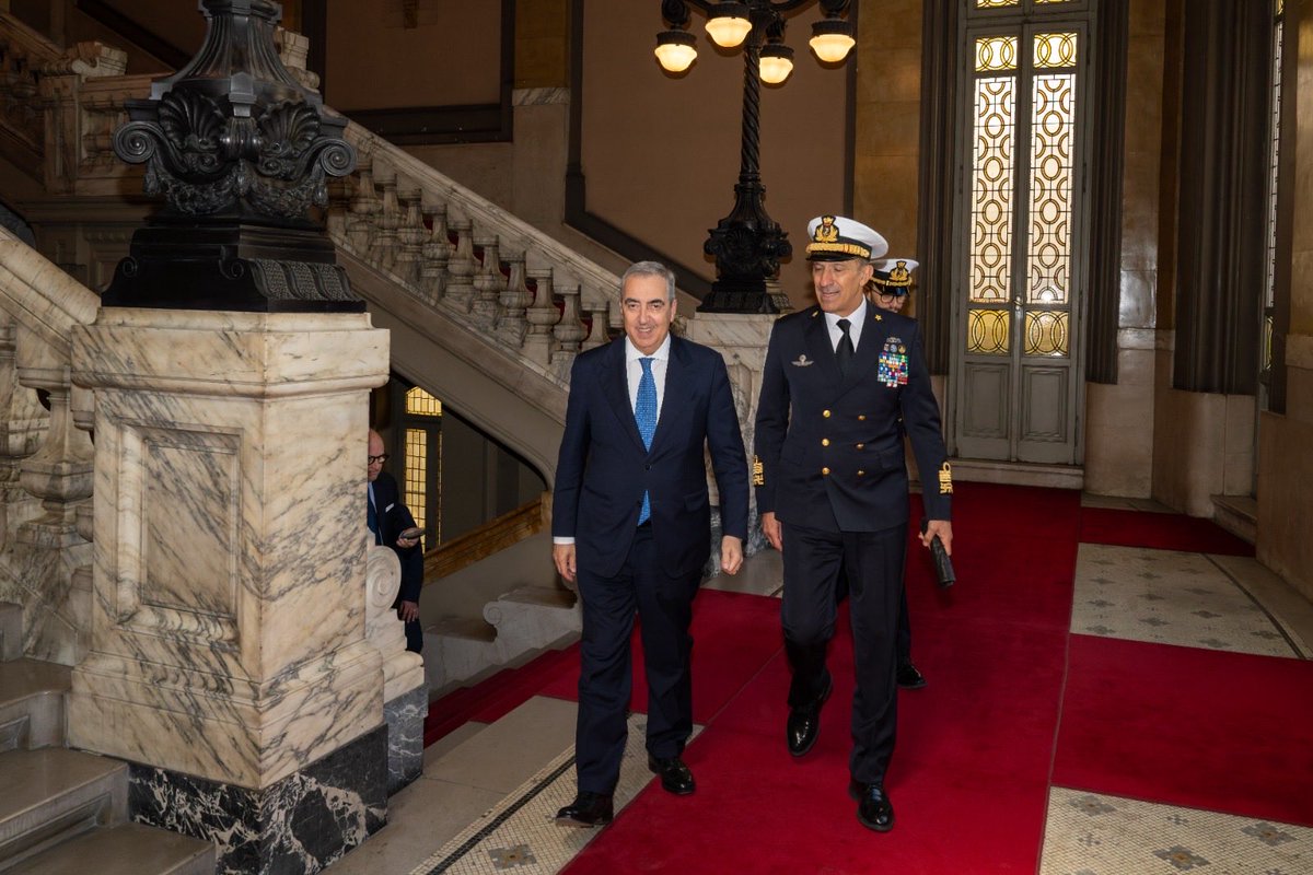 Come Presidente della Commissione Affari esteri e difesa del Senato ho incontrato il Sottosegretario alla Difesa, Matteo Perego di Cremnago, e il Capo di Stato Maggiore della Marina, Giuseppe Berutti Bergotto.